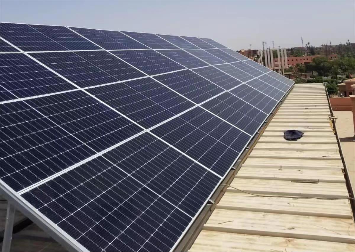 https://corpweben.oss-eu-central-1.aliyuncs.com/system/South%20Africa%2C%208kW%20storage%20project2.jpg